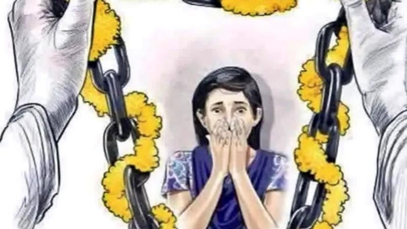 अकरावीतील मुलीचे ११ वर्षांनी मोठ्या युवकासोबत लावणार होते लग्न!; पोलीस म्हणाले, ‘रुको जरा…’