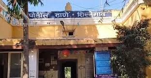 मॅरिड असूनही प्रेमाचा अट्टहास, तिला पती सोडायला लावून दुसरे लग्न केले, आता तिला एकीकडे म्हणतो ‘फालतू’; दुसरीकडे सांगतो, माझे अनेकींशी लफडे!!; लासूरस्टेशनच्या ३१ वर्षीय युवतीची पोलिसांत तक्रार