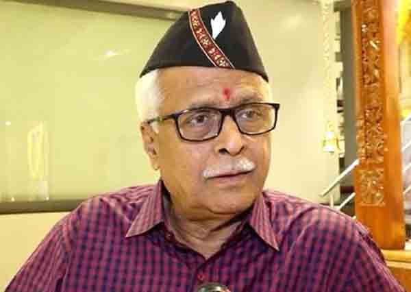 प्रकाश महाजन ठरले पक्षात उपरे!; इतके उद्विग झाले, की म्हणाले, मी का जिवंत राहिलो, इतका अपमान स्वत:ला वाटतो!!, इगतपुरीच्या शिबिराचे नव्हते निमंत्रण
