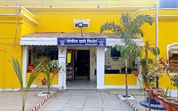 जावयाचा सासरवाडीत येऊन राडा, कन्‍नडमधील वासडीच्या घटनेत पत्‍नी-सासऱ्यावर कोयत्‍याचे वार!