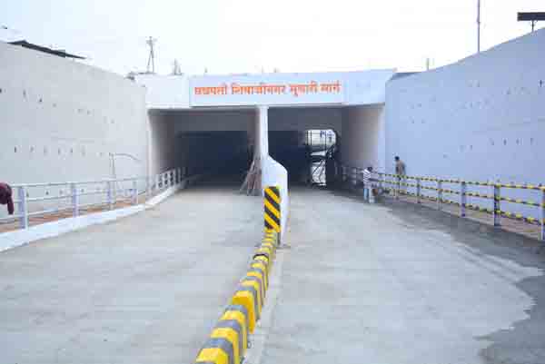 पाऊस ‘ताण’ देतो म्हणून शिवाजीनगर भुयारी मार्ग पत्र्यांनी झाकणार!, उद्यापासून ३१ जुलैपर्यंत दर्गा चौकातून वळसा घालावा लागणार