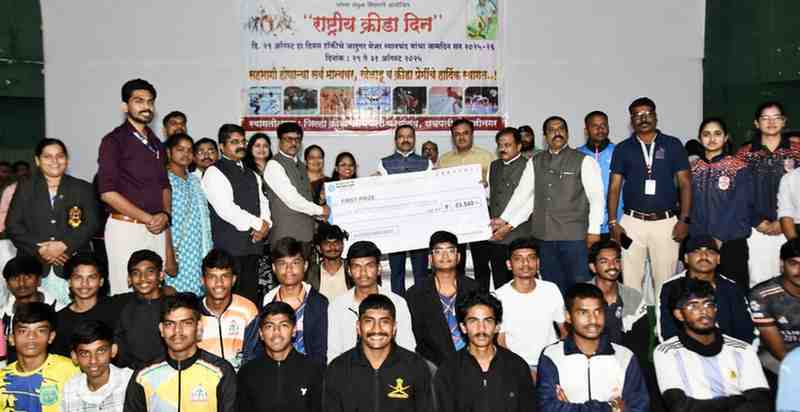 छ. संभाजीनगर जिल्ह्यातील शाळांत आता रोज एक तास खेळासाठी; जिल्हाधिकारी स्वामी यांची घोषणा