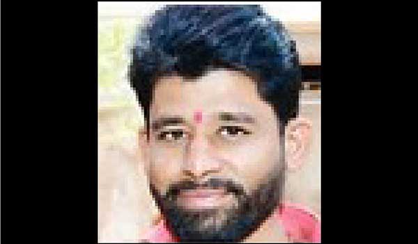 पत्‍नी ९ महिन्यांची गर्भवती असताना कर्जबाजारी शेतकऱ्याने उचलले टोकाचे पाऊल!, गंगापूर तालुक्‍यातील दुर्दैवी घटना