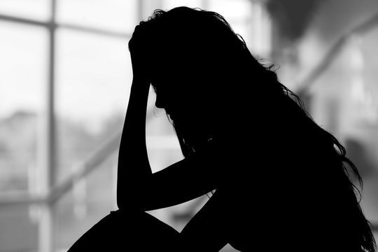 बलात्‍कार पीडितेचा आधी कारने अपघात घडवला, नंतर कोर्ट आवारात वकिलाने दिली धमकी!; वेदांतनगर पोलिसांनी केला दोघांविरुद्ध गुन्हा दाखल