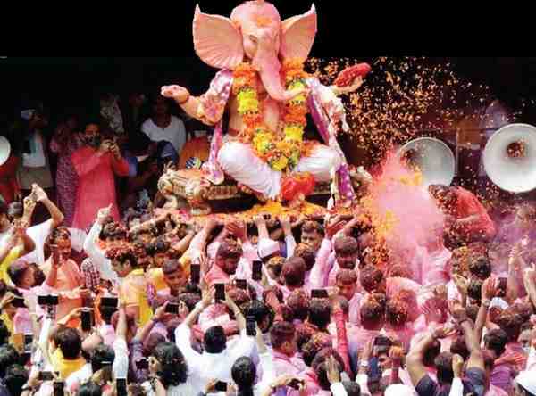 श्री गणेशा आरोग्याचा; छ. संभाजीनगरमध्ये २४६ शिबिरे, २० हजार लोकांची आरोग्य तपासणी