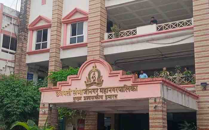 १८ नगरसेवकांची विरोधकांनी काढली कुंडली, सर्वाधिक १६ एमआयएमचे, अपात्रतेची कारवाई होणार?