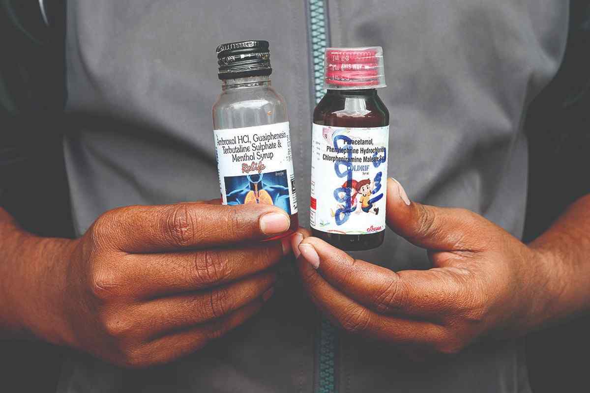 डॉक्टरांना ओरडू द्या, पण कधीच पिऊ नका हे ४ कफ सिरप!; WHO-FDA ची चेतावणी, यकृत अन्‌ मूत्रपिंड करेल निकामी...