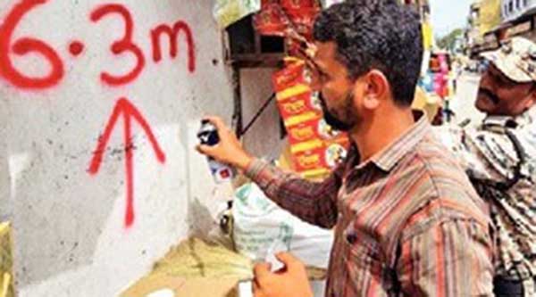 औरंगपुरा ते जुना मोंढा रस्ता होणार ६० फुटांचा; १०० अतिक्रमणांनी गिळला रस्ता!, मार्किंगमुळे ‘पोलखोल’