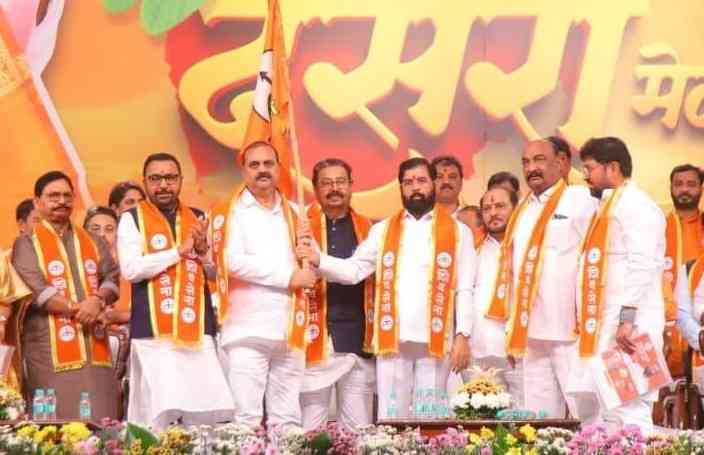 गंगापूरचे माजी आमदार अण्णासाहेब माने, पुत्र संतोषसह शिंदे गटात दाखल, आ. बंब यांच्यासाठी धोक्याची घंटा