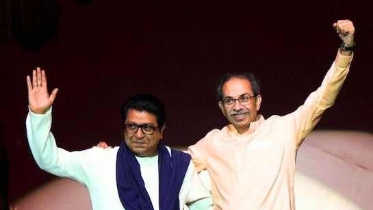 n95hmh44_raj-and-uddhav-welcome (1)