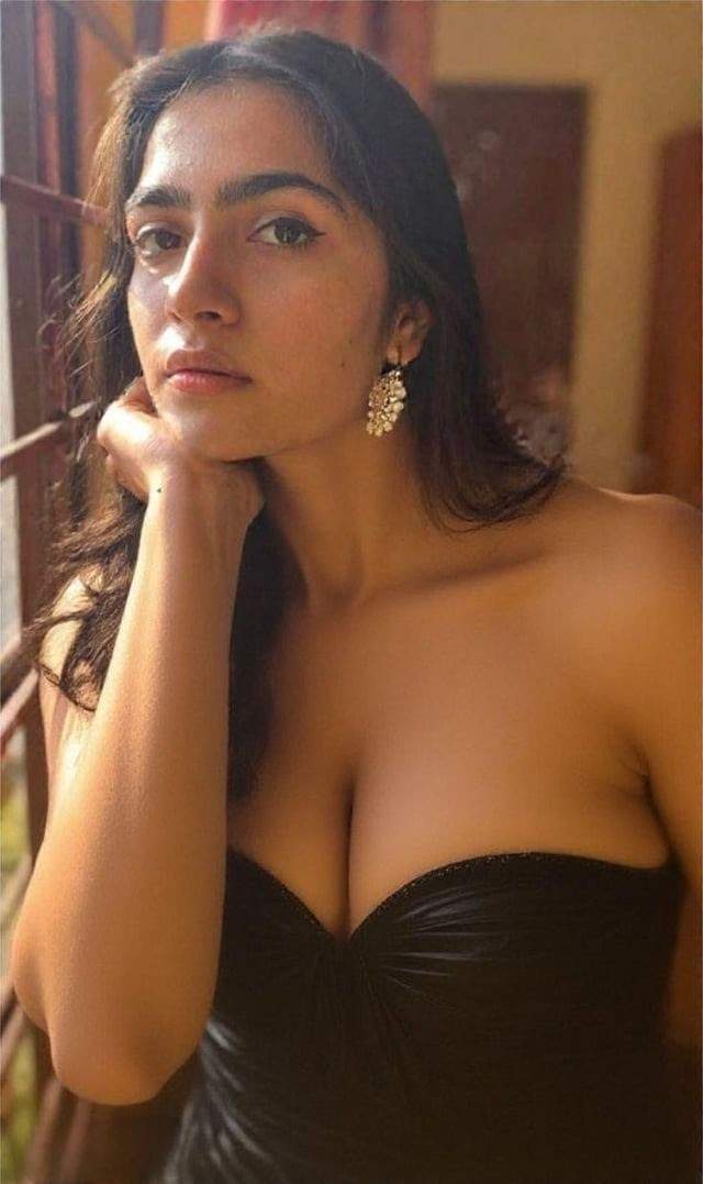 rukmini-vasanth-v0-mrn2noezyllf1 (1)