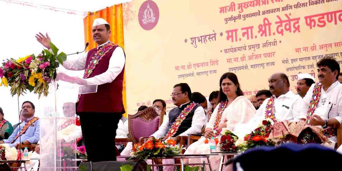 वसंतराव नाईक यांचे कार्य राज्याला दिशादर्शक : मुख्यमंत्री फडणवीस; सिडकोत नाईक यांच्या पुतळ्याचे अनावरण