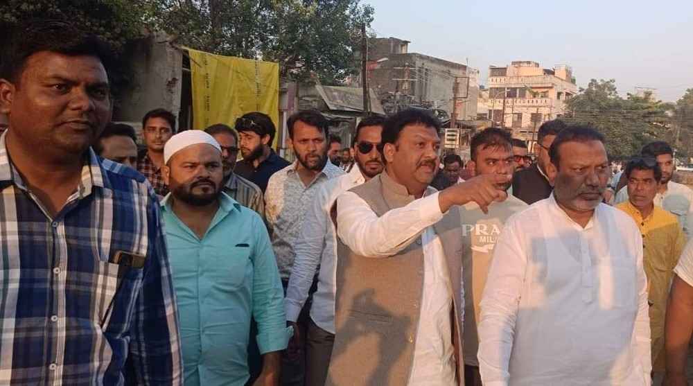 यूपीतील बुलडोझर राज इथे चालू देणार नाही, आ. पठाण यांचा मनपा आयुक्तांना इशारा, मंत्री शिरसाट म्हणाले, इथे येऊन जातीय तणाव वाढवू नका, कारवाई करू...