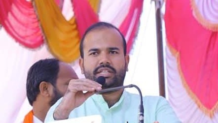 आ. सत्तारांविरुद्ध ठाकरे गटही उभा ठाकला!; स्थानिक भाजपही विरोधात, सत्तारपुत्राचे काय होणार?