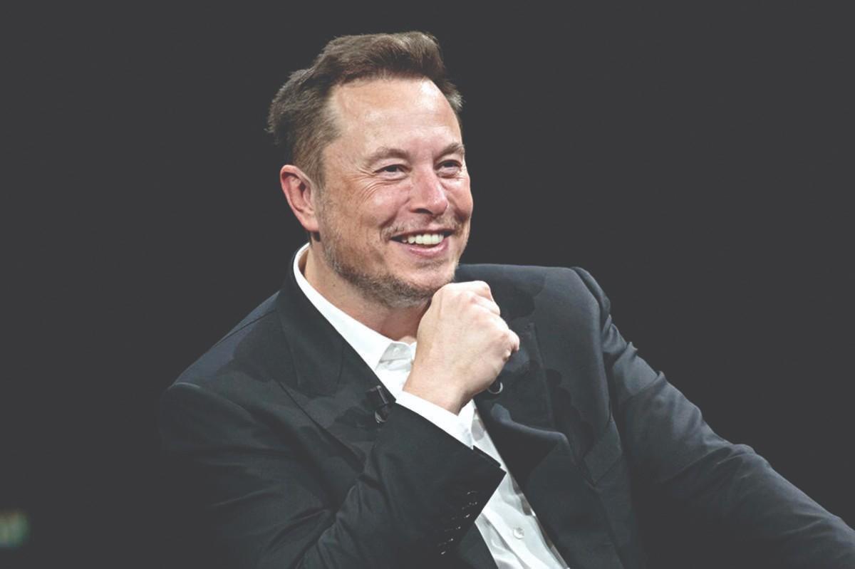 भविष्यात कमाई करण्याची गरज राहणार नाही!; एलोन मस्कचा दावा : म्हणाला, रोबोट गरिबी दूर करतील!!