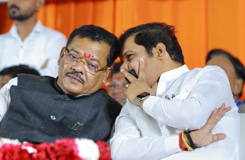 Political Exclusive : चौकडी, हुकूमी एक्का अन्‌ दुखावलेला सैनिक! : राजेंद्र जंजाळ यांना का अन्‌ कसे दूर सारले, कसे शिरसाटांचे राजकीय शत्रू केले... एकनाथ शिंदे सैनिकाला तारणार की अव्हेरणार?