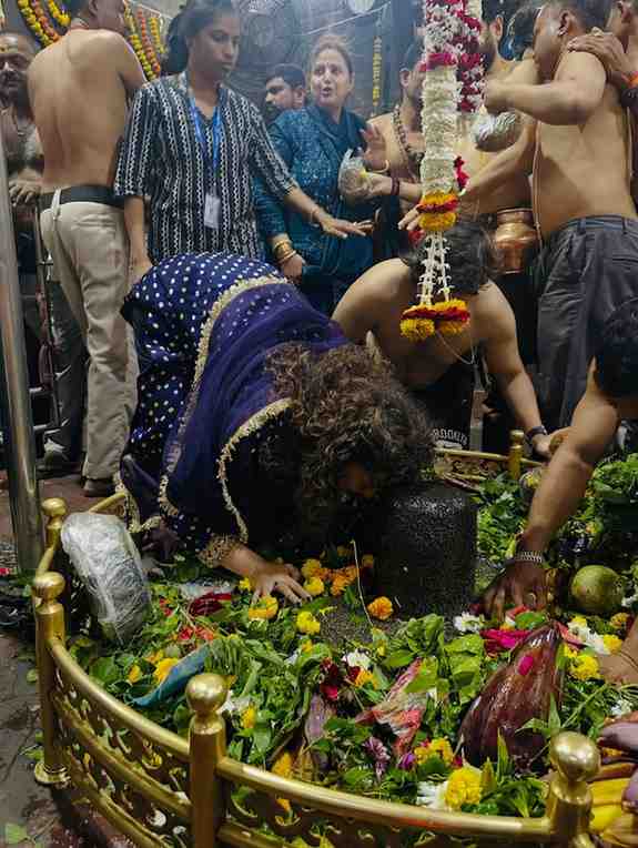 607418335_18443653051098047_3254