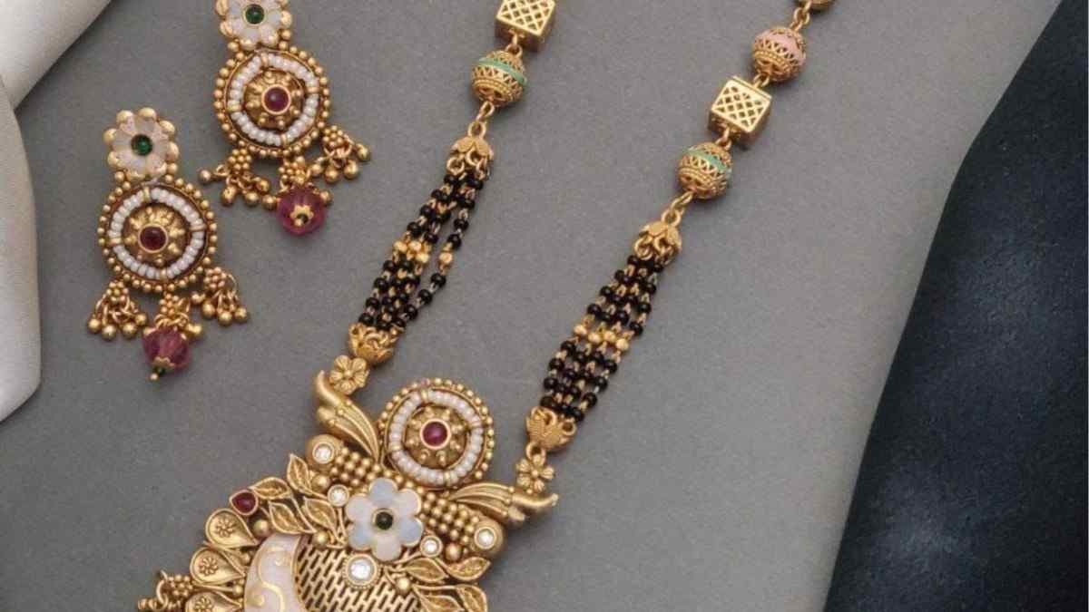 हद्दच केली... चक्क मंदिरात दर्शन रांगेतून महिलेचे सोन्याचे गंठण लांबवले!, सिडको एन ४ मधील घटना