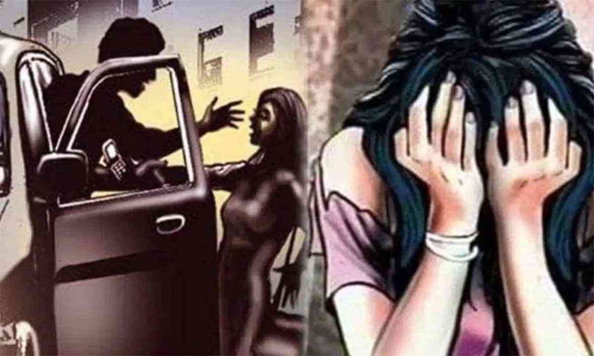 २६ वर्षीय तरुणीवर कारमध्ये जबरदस्ती शरीरसंबंध करण्याचा प्रयत्न!; पुंडलिकनगर परिसरातील धक्कादायक घटना