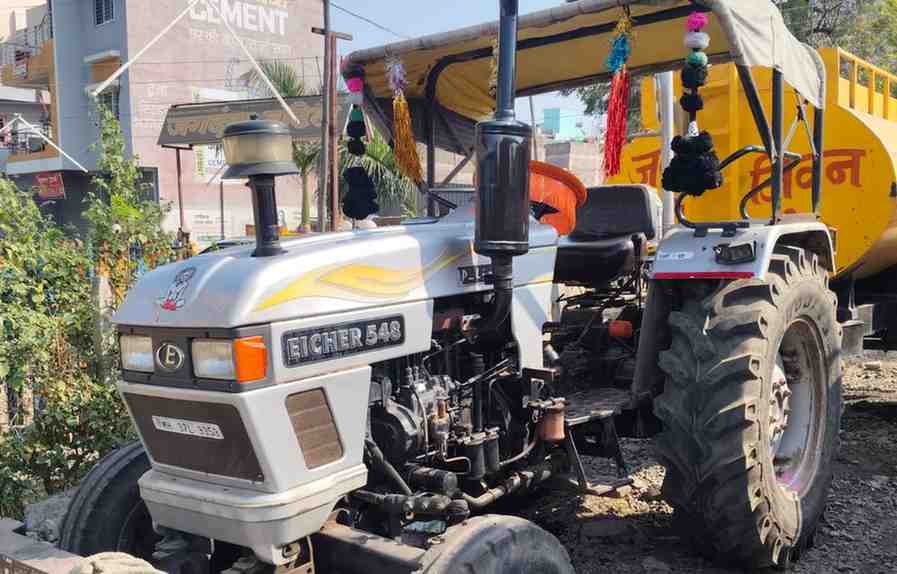 टँकर चोरीला जाऊन ८ दिवस उलटल्यावर पोलिसांनी केला गुन्हा दाखल, तक्रारदार चकरा मारून वैतागला, वाळूज एमआयडीसी पोलिसांची कामाची न्यारी तऱ्हा!