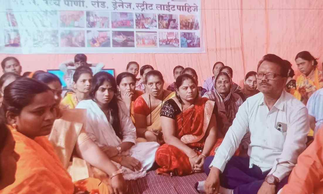 वडगाव कोल्हाटी ग्रामपंचायतीकडून बनवाबनवी सुरूच... पत्राद्वारे खोटे दावे, महिलांनी अक्षरशः धुडकावले!; उपोषण सुरूच 