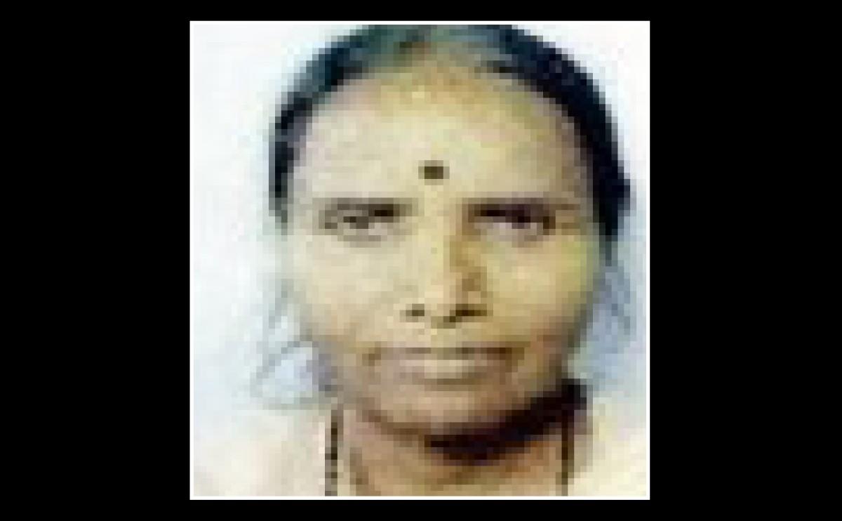 आयुष्यभर लोकांची कामे केली, सामाजिक कार्यकर्तीचा ४ दिवस घरात मृतदेह कुजला, पण बघायला कुणी आले नाही...कन्नडची धक्कादायक घटना 