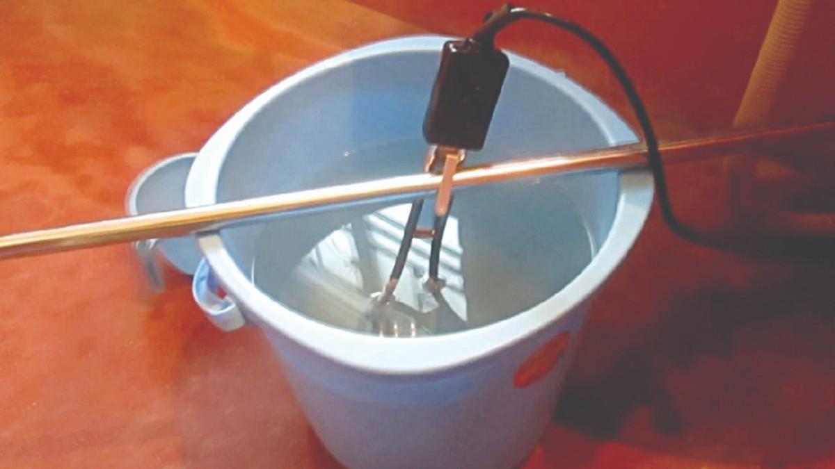 Tech News : वॉटर हीटर रॉड खरेदी करताय? त्यावरील ‘हे’ कोटिंग तपासले नाही तर बसू शकतो विजेचा झटका!