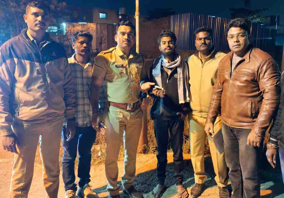 गावठी कट्टा बाळगणाऱ्या टवाळखोराच्या आवळल्‍या मुसक्या!; मुकुंदवाडी पोलिसांची कामगिरी