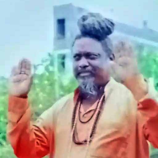 छत्रपती संभाजीनगरच्या मठात कमलगिरी महाराजांचा समाधी विधी, साधू-संतांसह शेकडो भक्‍तांची उपस्थिती, २०० फूट खोल दरीत कोसळून झाला होता मृत्यू 