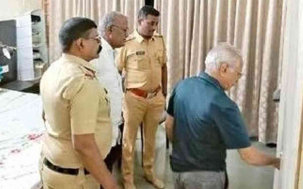 न्‍यू उस्मानपुऱ्यातील वसंत विहार सोसायटीत चोरट्यांनी घडवला थरार! : ४ लाखांच्या रोकडसह ३८ तोळे सोने, साडेतीन किलो चांदीवर डल्ला, शेजारच्यांनी जिवावर उदार होऊन चोरट्यांशी केले दोन हात !!