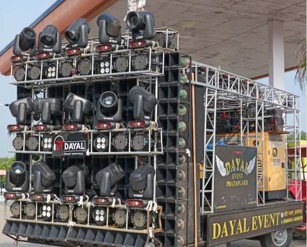 डीजे चालकांना पोलिस प्रशासनाची तंबी : कामे घ्याल तर डीजे जप्त करून थेट गुन्हे दाखल करण्याचा इशारा