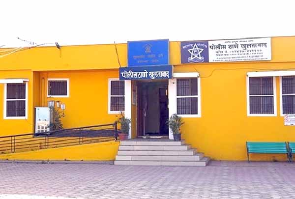 वेरूळला नमाजदरम्यान घोषणाबाजी, ३५ जणांविरुद्ध गुन्हा दाखल