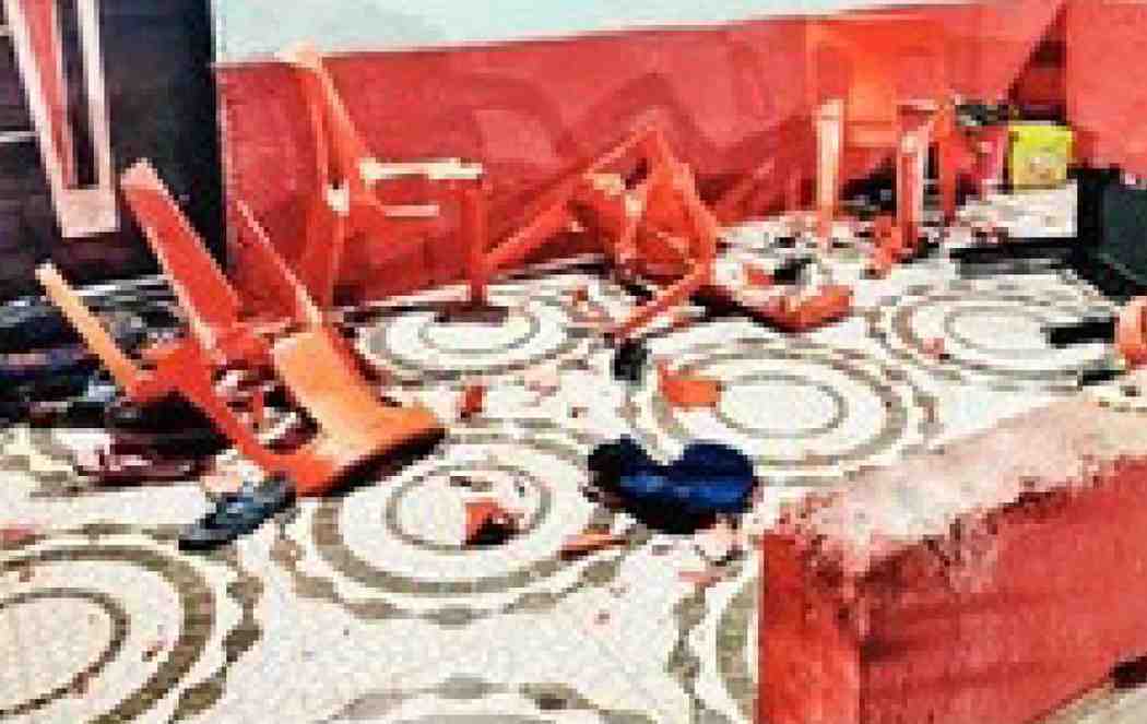 थापटी तांडाच्या वादग्रस्त कुलस्वामिनी कला केंद्रावर ३०० ग्रामस्थांचा हल्ला!; १२ वाहने फोडली, ‘शौकिनां’ना दांडक्यांनी चोपले, नृत्यांगणांनी स्वतःला खोलीत कोंडून घेतले!!