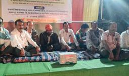 लाज सोडलेल्या पदाधिकाऱ्यांची बॅनरबाजी निघाली फेक, संतप्त नागरिकांचे रस्त्यासाठी पुन्हा उपोषण सुरू!, रांजणगाव शेणपुंजीतील नक्की काय आहे प्रकरण...