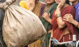 मिसारवाडीत महिलांना भेटला ठग, चौघींनी डोक्याला लावला हात!