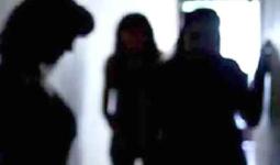 वाळूजच्या या गल्लीत चाललंय काय?; दोन महिलांवर अनैतिक व्यवसायात लिप्त असल्याचा रहिवाशांना संशय...