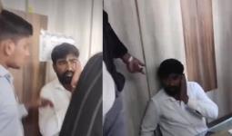 बजाजनगरच्या तनवाणी कॉलेजमध्ये विद्यार्थिनीशी शिक्षकाचे गैरवर्तन!; व्हिडीओ व्हायरल, शिक्षकाला बेदम चोपले!!