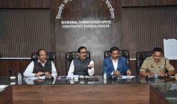 अजिंठा-वेरूळमध्ये चालणार कथित व्हीव्हीआयपींची दादागिरी!, पर्यटकांच्या सुरक्षेसाठीही उचलली कडक पावले!; विभागीय आयुक्तांनी बैठक घेऊन अधिकाऱ्यांना दिले आदेश