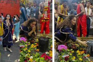 Kangana Ranaut visits Grishneshwar Temple, see her ‘Grishneshwar experience’ in 10 photographs