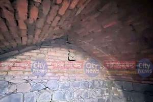 आश्चर्यम्‌... बाथरूमसाठी खोदकाम करताना सापडले रहस्यमयी भुयार!; शिवन्यातील खळजनक घटना, पाहण्यासाठी तोबा गर्दी, प्रशासनाने पुरातत्‍व विभागाला कळवले